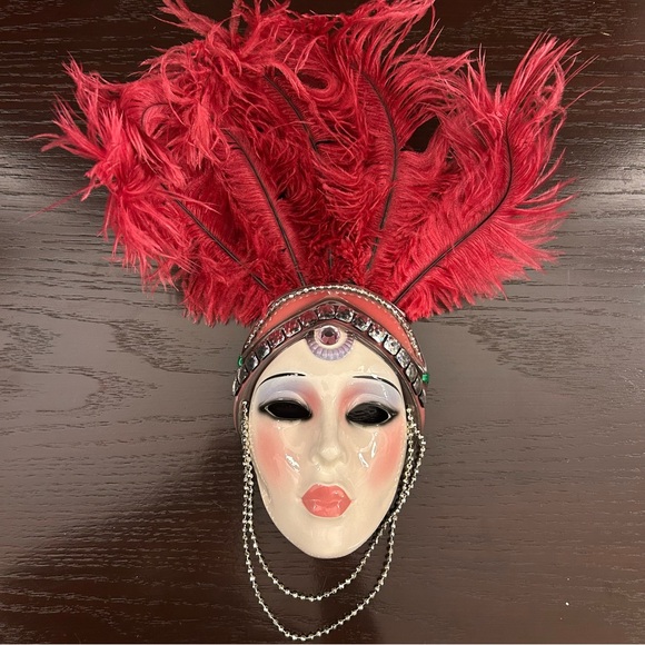 VINTAGE MASK - CLAY ART OF SAN FRANCISCO - ELEGANT BURGUNDY FEATHERS - JEWELED - Picture 1 of 7